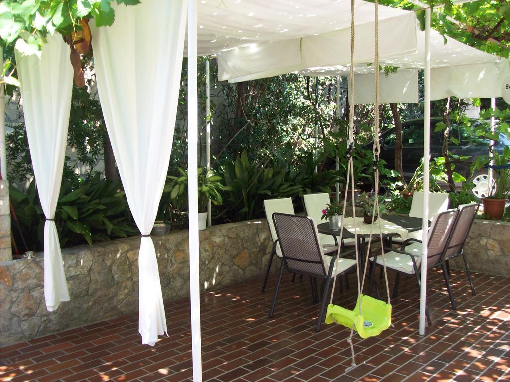 Rozic Apartment Rab Town